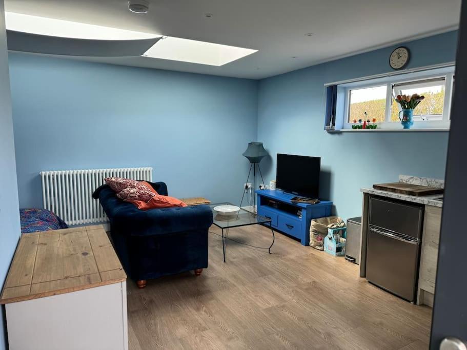 Studio, Ideally Located At Beautiful Lizard Point, Cornwall Apartman Helston Kültér fotó